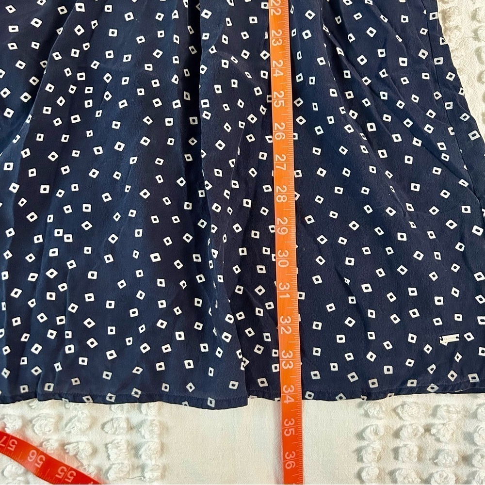 Tommy Hilfiger Women’s Navy Blue & White Geometric Print 100% silk Dress Sz 4 - Picture 10 of 14